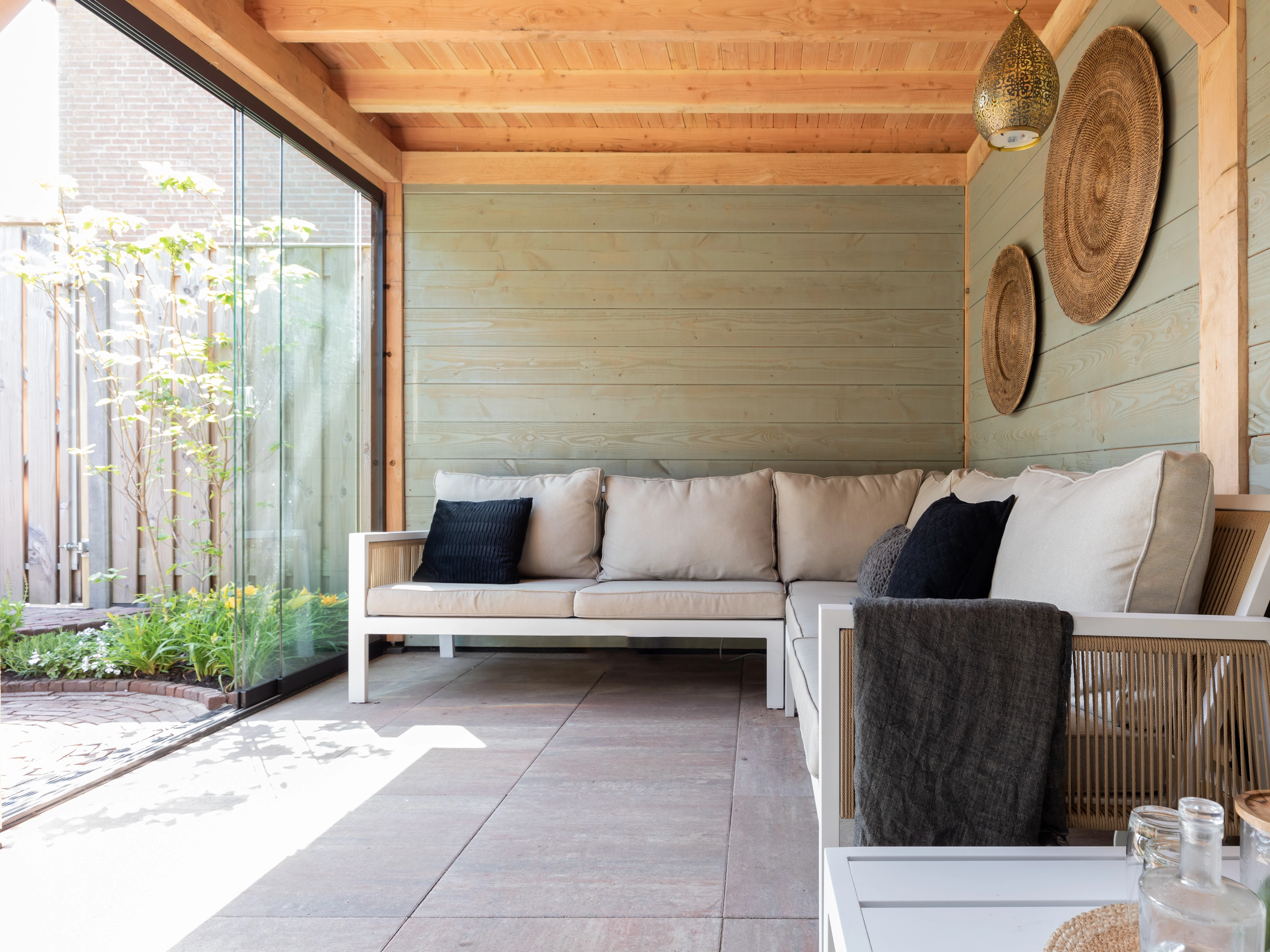 Douglas overkapping, 900 x 300, met schuur en achterwand, Westwood Holland - Afbeelding 7